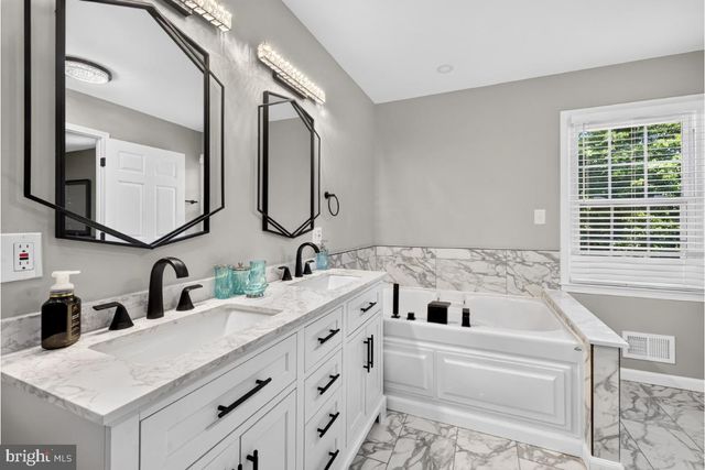 8107 ORVILLE ST, Alexandria, VA 22309