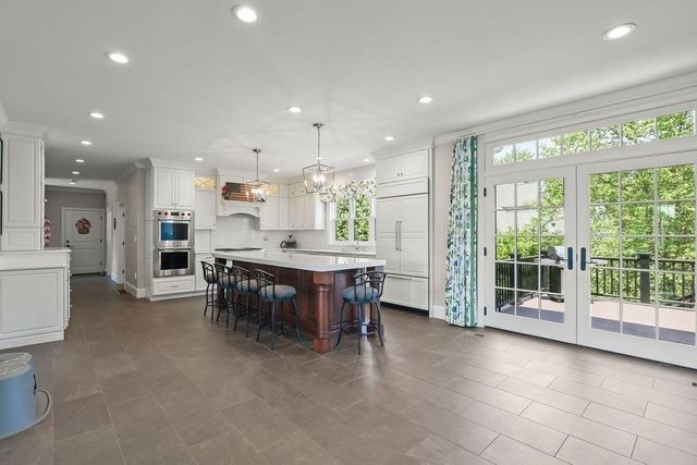 22 Chickadee Way, North Attleboro, MA 02760