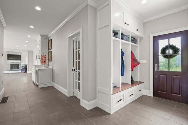 22 Chickadee Way, North Attleboro, MA 02760