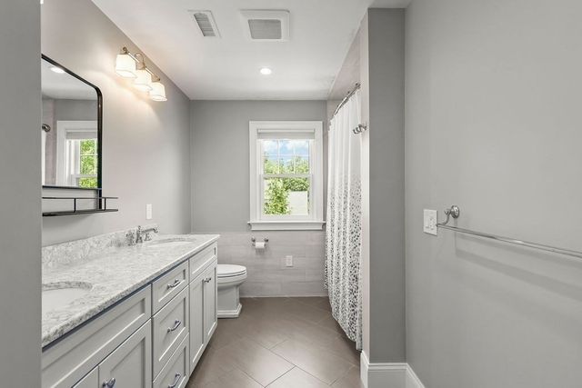 22 Chickadee Way, North Attleboro, MA 02760