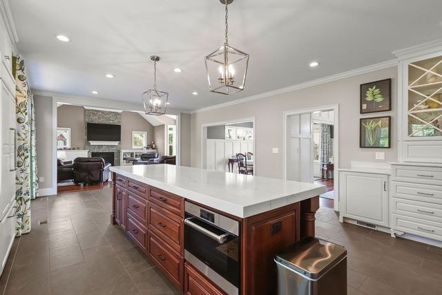 22 Chickadee Way, North Attleboro, MA 02760