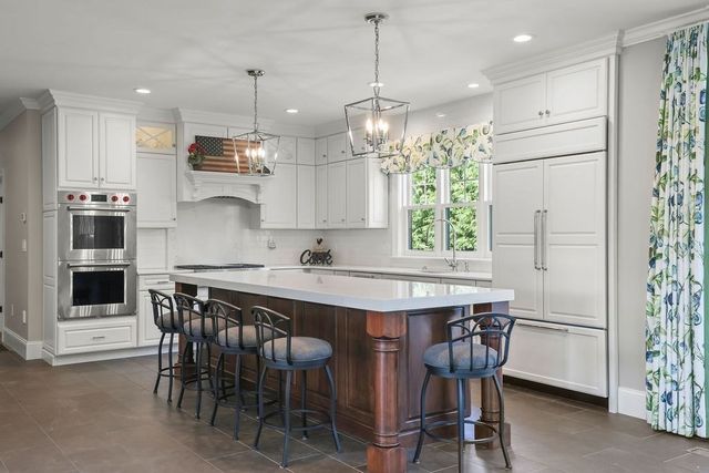 22 Chickadee Way, North Attleboro, MA 02760