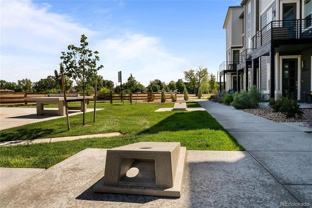 2658 W 68th Avenue, Denver, CO 80221