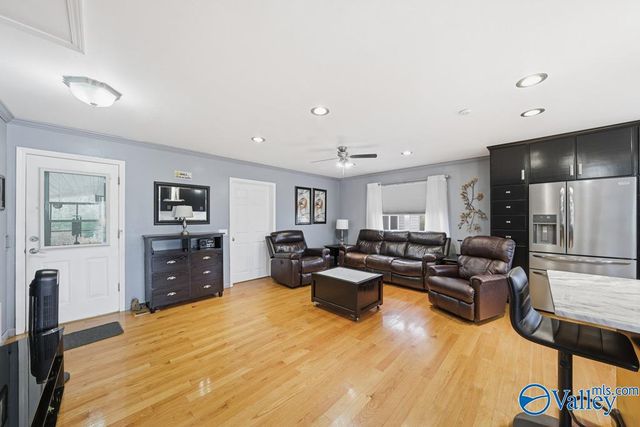 1365 Alabama Highway 205 N, Albertville, AL 35950