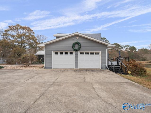 1365 Alabama Highway 205 N, Albertville, AL 35950