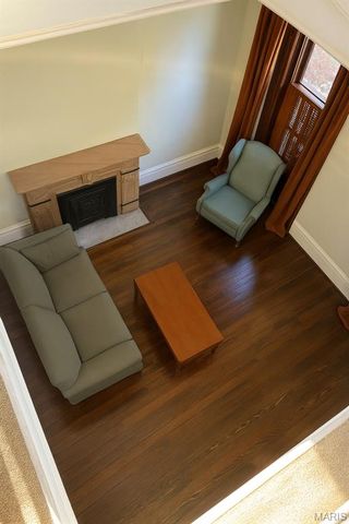 2222 S 12th Street, St Louis, MO 63104