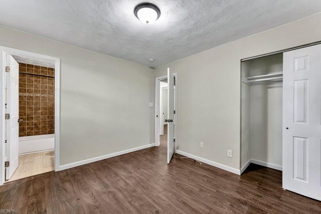 1210 Drayton CT, Chesapeake, VA 23324