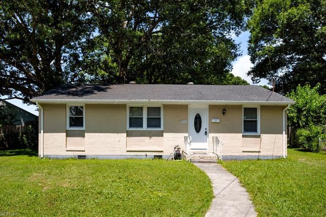 1210 Drayton CT, Chesapeake, VA 23324