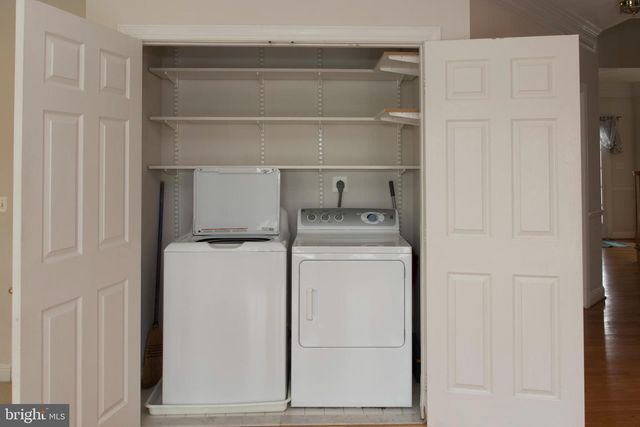 10817 MAPLECREST LN, Potomac, MD 20854