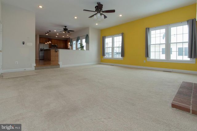 10817 MAPLECREST LN, Potomac, MD 20854