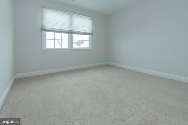 10817 MAPLECREST LN, Potomac, MD 20854