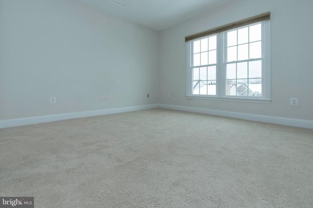 10817 MAPLECREST LN, Potomac, MD 20854