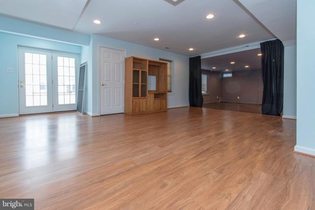 10817 MAPLECREST LN, Potomac, MD 20854