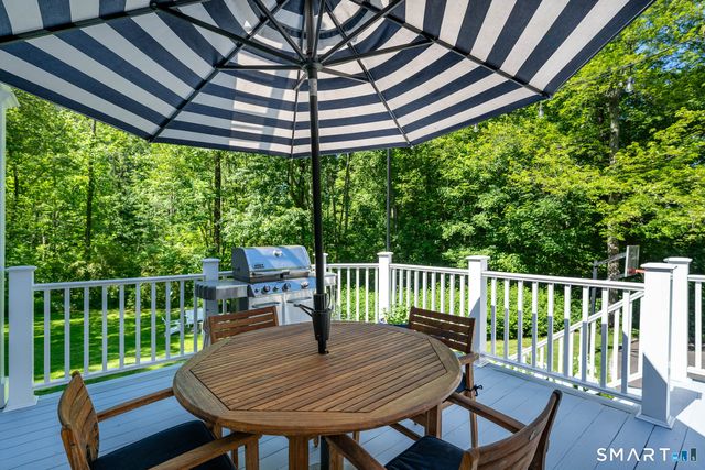 293 Old Norwalk Road, New Canaan, CT 06840