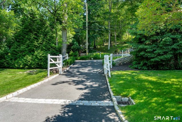 293 Old Norwalk Road, New Canaan, CT 06840