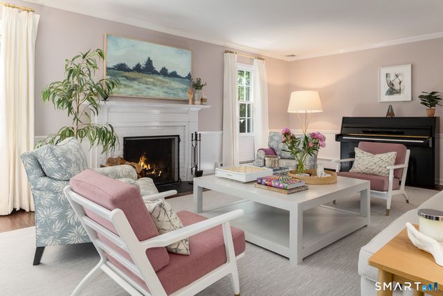 293 Old Norwalk Road, New Canaan, CT 06840