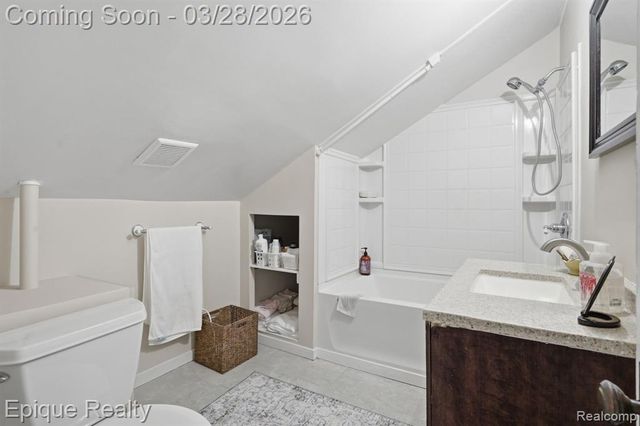 21416 Roosevelt Avenue, Farmington Hills, MI 48336