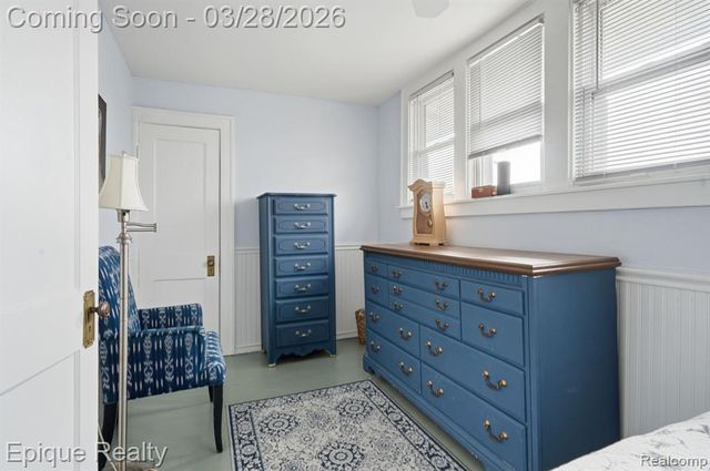 21416 Roosevelt Avenue, Farmington Hills, MI 48336