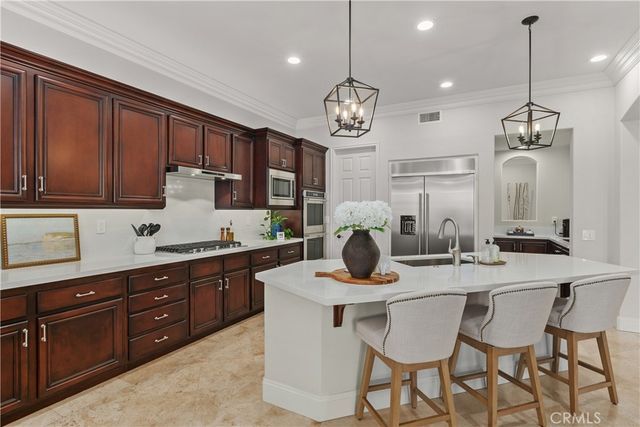 22861 ROYAL ADELAIDE, Murrieta, CA 92562