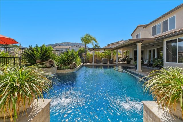22861 ROYAL ADELAIDE, Murrieta, CA 92562