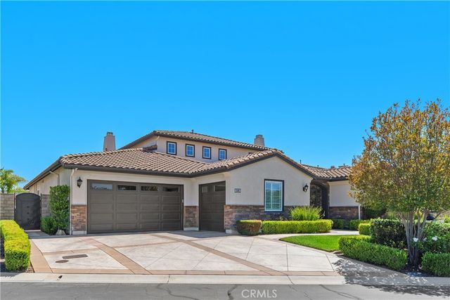 22861 ROYAL ADELAIDE, Murrieta, CA 92562