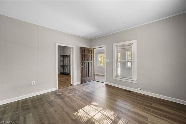 1004 Highland Avenue, Greensboro, NC 27403