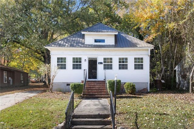 1004 Highland Avenue, Greensboro, NC 27403