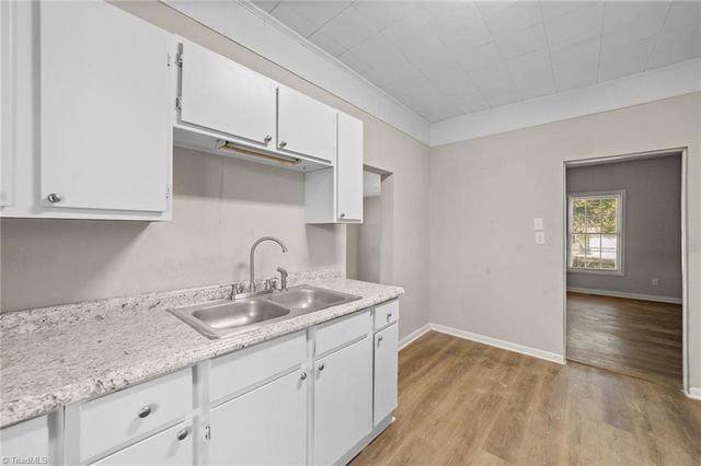 1004 Highland Avenue, Greensboro, NC 27403