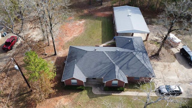 360 ACR 330, Palestine, TX 75803