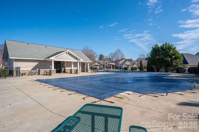 104 Barley Court, Mount Holly, NC 28120