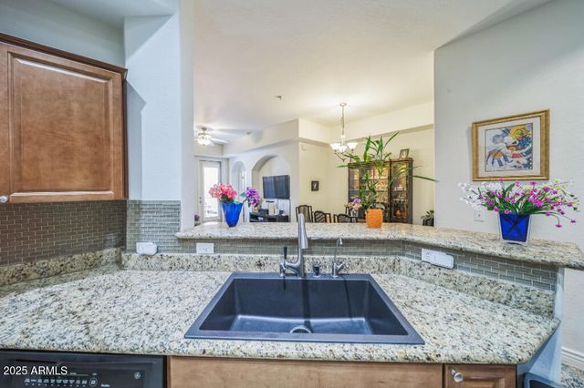 14575 W MOUNTAIN VIEW Boulevard 11212, Surprise, AZ 85374