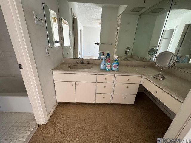 6009 Irving Street, Metairie, LA 70003