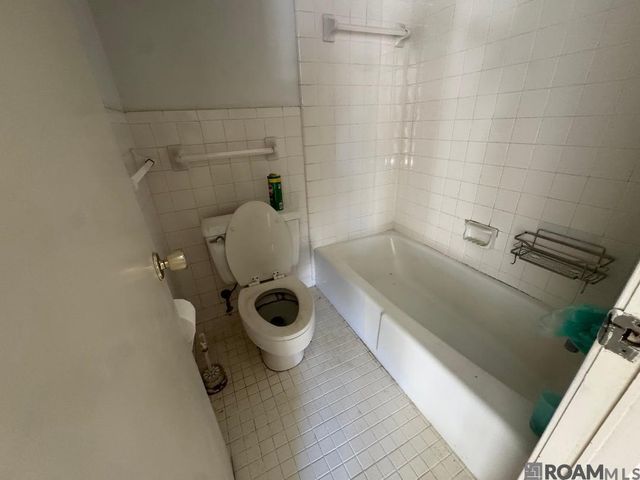 6009 Irving Street, Metairie, LA 70003