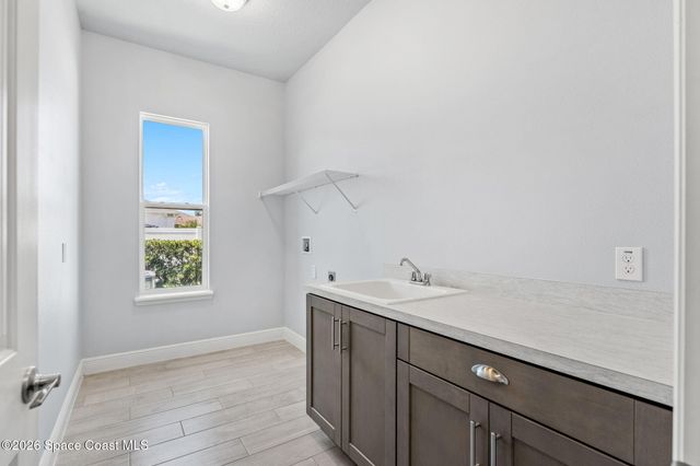5250 Ambrosia Lane, Merritt Island, FL 32953