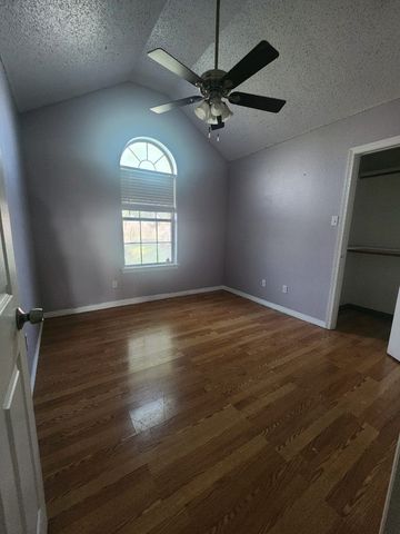 117 Howland Lane, Waxahachie, TX 75167