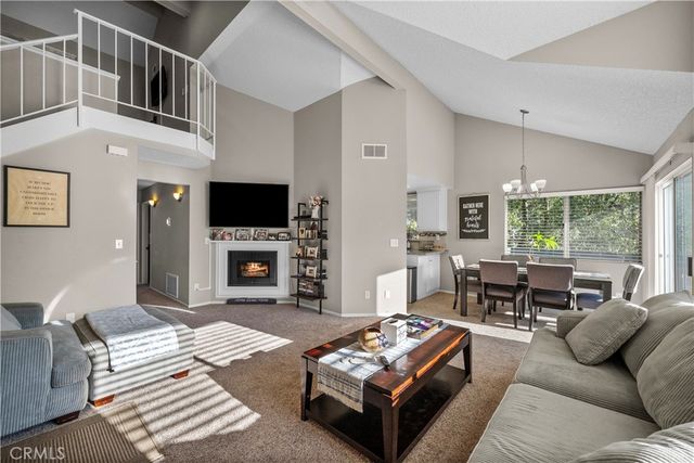 26964 Flo Lane 324, Canyon Country, CA 91351