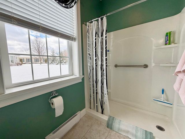 44 Sunrise Drive, St. Albans Town, VT 05478
