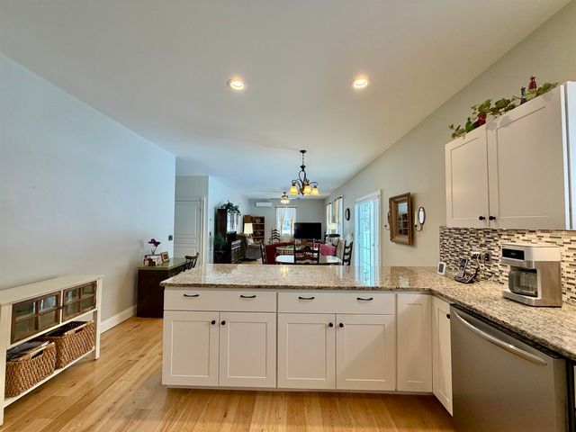 44 Sunrise Drive, St. Albans Town, VT 05478