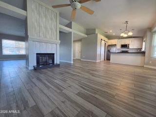 9033 W PURDUE Avenue, Peoria, AZ 85345