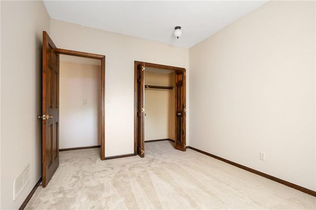 1507 Medinah Circle, Lawrence, KS 66047