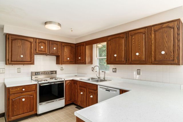 6609 Refugee Road SW, Etna, OH 43062