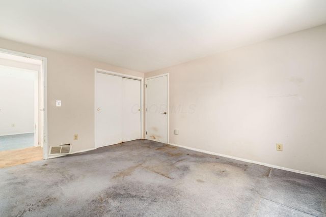 6609 Refugee Road SW, Etna, OH 43062
