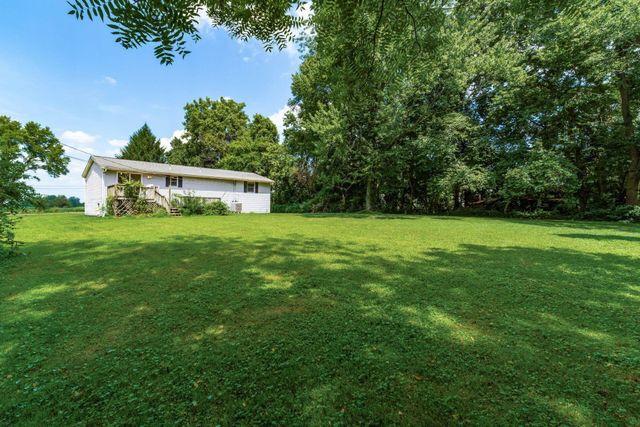 6609 Refugee Road SW, Etna, OH 43062