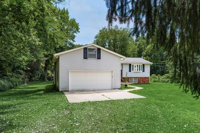 6609 Refugee Road SW, Etna, OH 43062