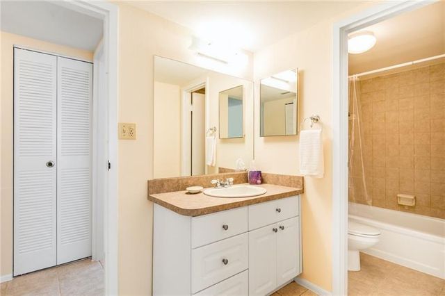 4324 NW 9TH Avenue 6-1B, Deerfield Beach, FL 33064