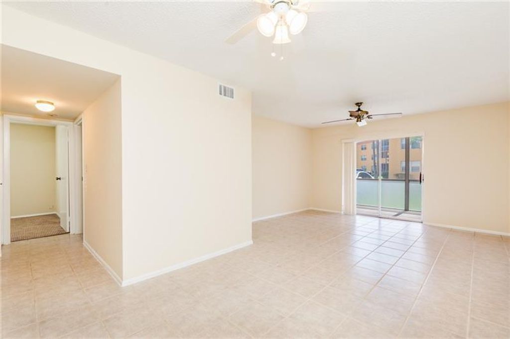 4324 NW 9TH Avenue 6-1B, Deerfield Beach, FL 33064