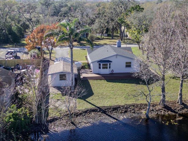 11416 PINE FOREST DRIVE, New Port Richey, FL 34654