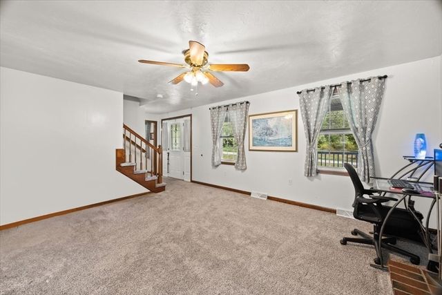 1805 Oak Grove Dr, Dighton, MA 02764