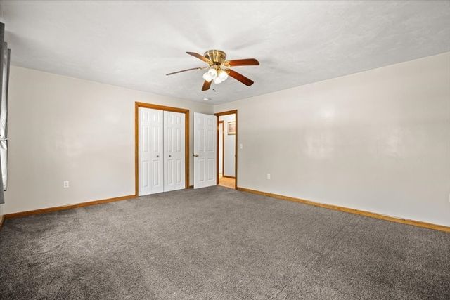 1805 Oak Grove Dr, Dighton, MA 02764