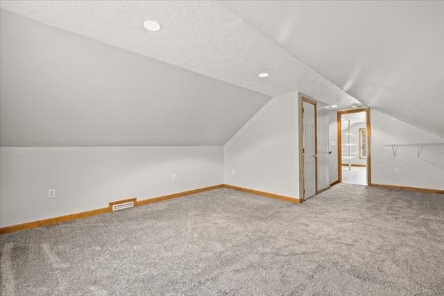 1805 Oak Grove Dr, Dighton, MA 02764